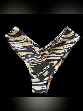SKATIE Mandi Bikini Bottom Zebra Animal Print XS Cheeky Swim NWT $71